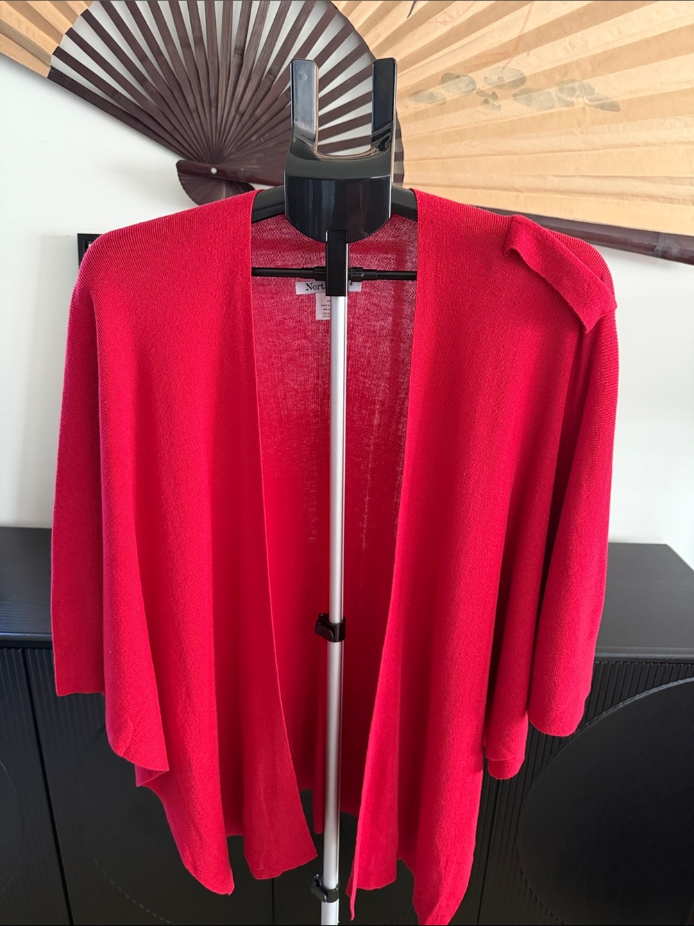 Red NorthStyle Knit Wrap - Picture 2 of 6